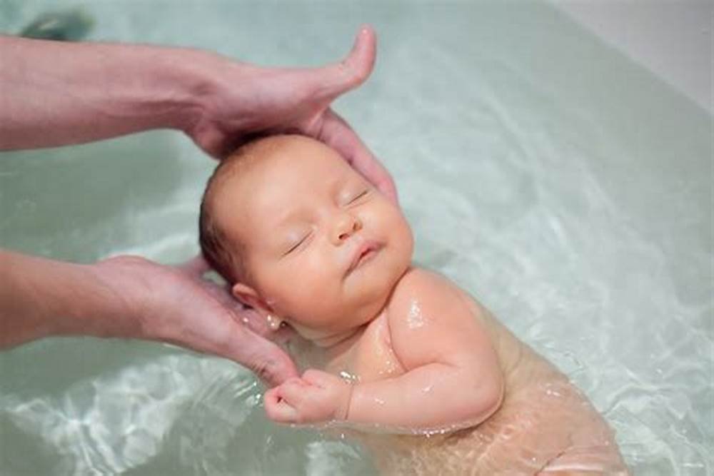 BabyCarePlanet: a picture of a baby being bathed